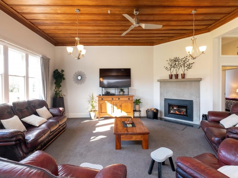 14 Haumoana Road, Hastings - Carousel 2