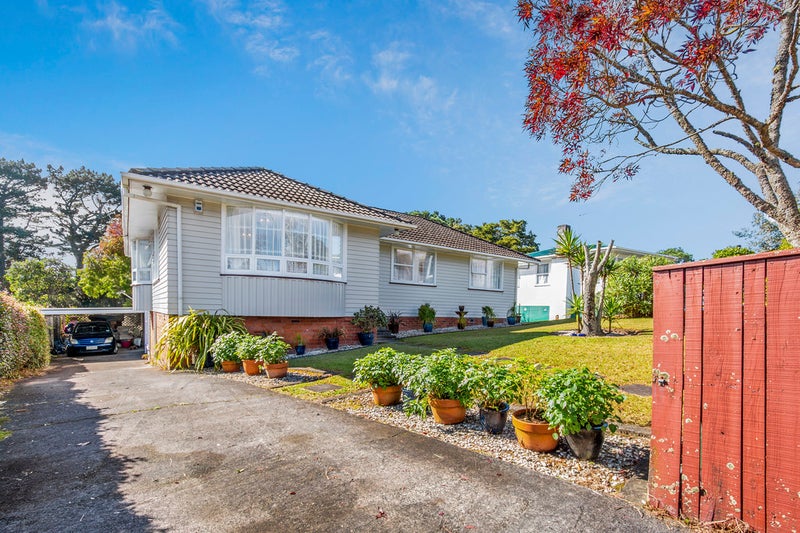 39 Glendene Avenue, Glendene, Auckland - Carousel 2