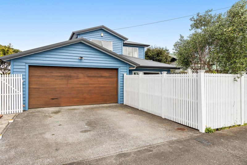 42 Moa Road, Point Chevalier, Auckland - Carousel 2