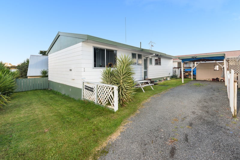 17B Olivine Street, Poike, Tauranga - Carousel 1