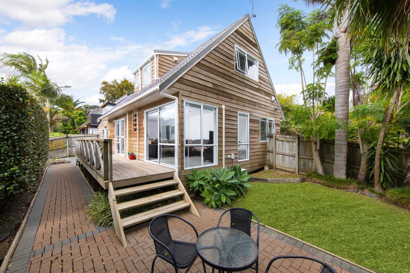 3/60 Larchwood Avenue, Westmere, Auckland - Carousel 2
