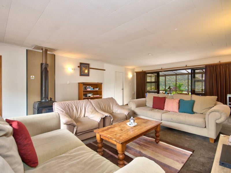 32 Stewart Street, Frankton, Queenstown - Carousel 2