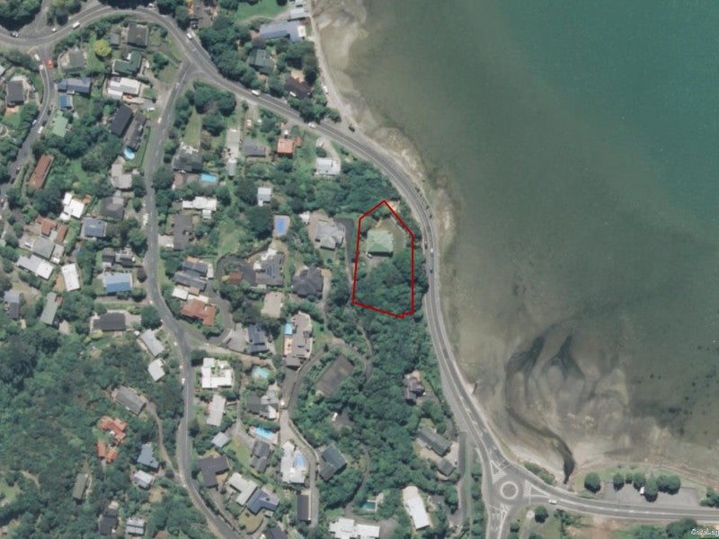 164 Paremata Road, Paremata, Porirua - Carousel 25