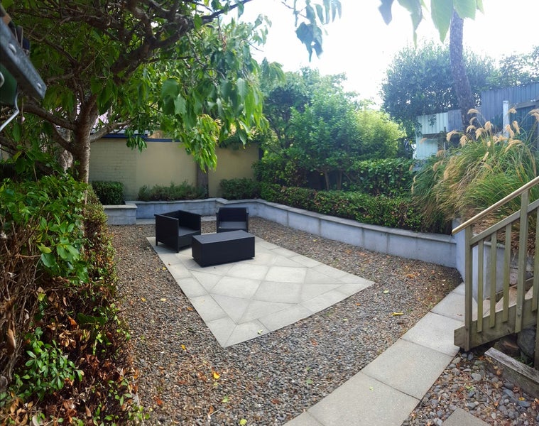 120 Hanson Street, Newtown, Wellington - Carousel 13