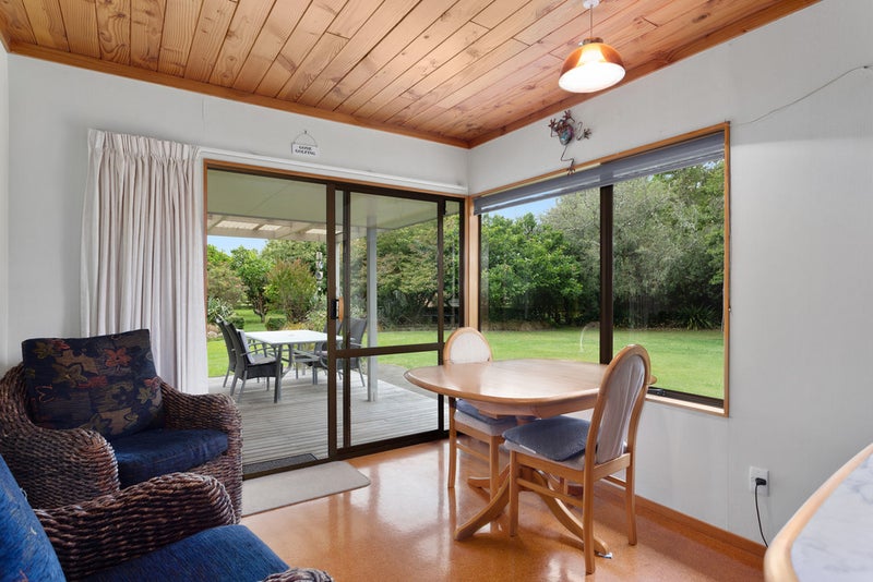 168 Thornton Road, Thornton - Carousel 2