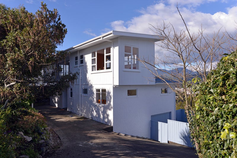 53 Britannia Heights, Stepneyville, Nelson - Carousel 1