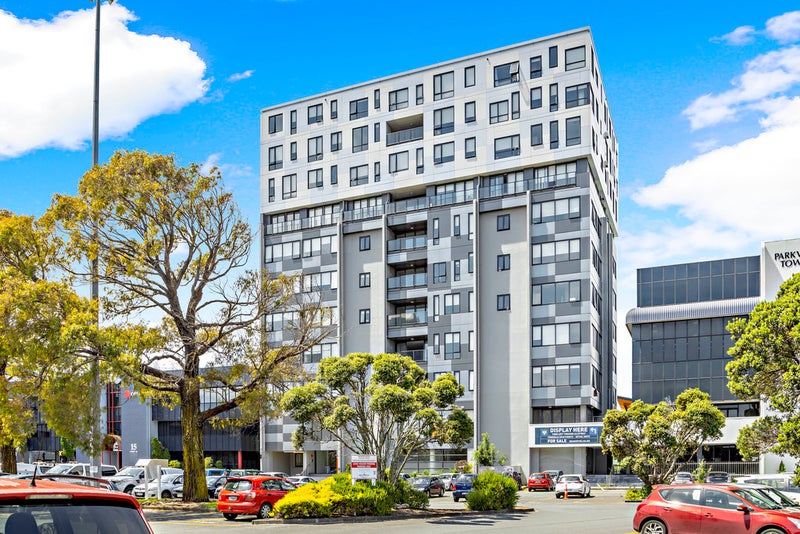 512/17 Putney Way, Manukau, Auckland - Carousel 1
