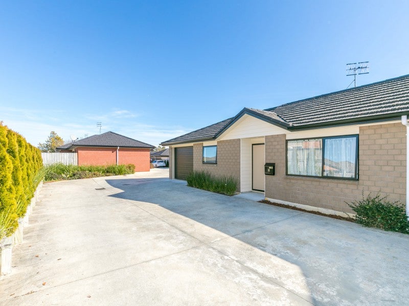 8 Cosmith Lane, Frankton, Hamilton - Carousel 1