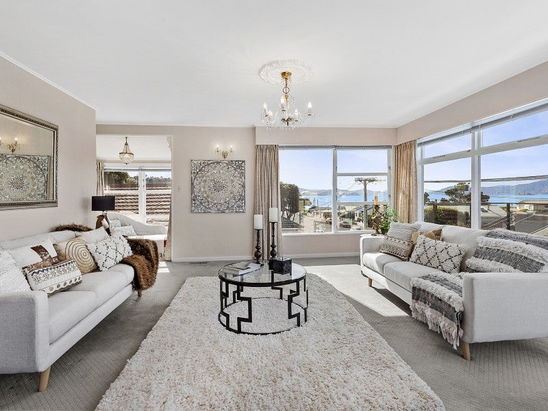 26 Ferry Street, Seatoun, Wellington - Carousel 1