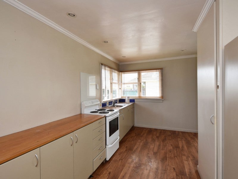 348 St Andrew Street, Glengarry, Invercargill - Carousel 2