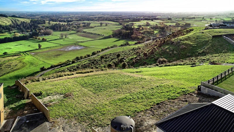 168 Penruddock Rise, Westmorland, Christchurch - Carousel 2