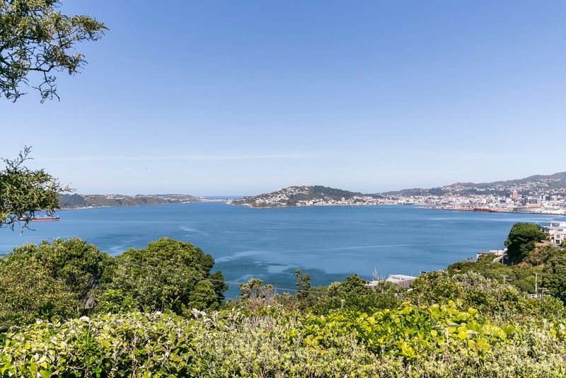 63 Homebush Road, Khandallah, Wellington - Carousel 2