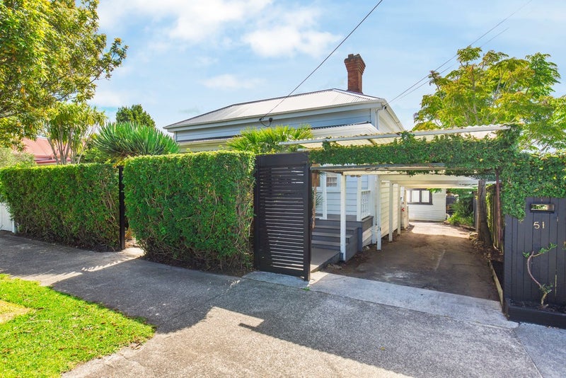 51 Western Springs Road, Morningside, Auckland - Carousel 2