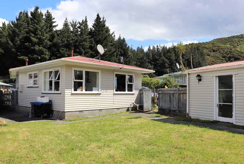 34 Stockdale Street, Wainuiomata, Lower Hutt - Carousel 2