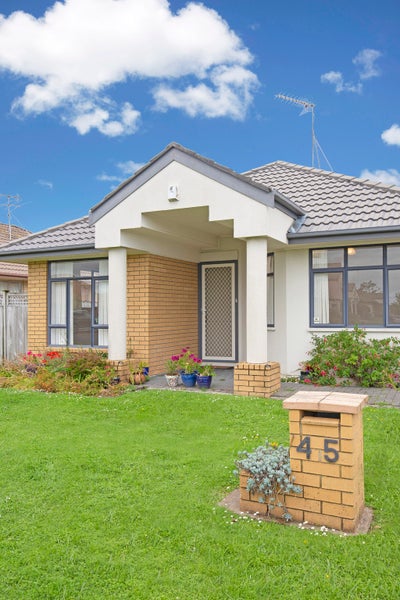 45 Fernbrook Close, Burswood, Auckland - Carousel 9