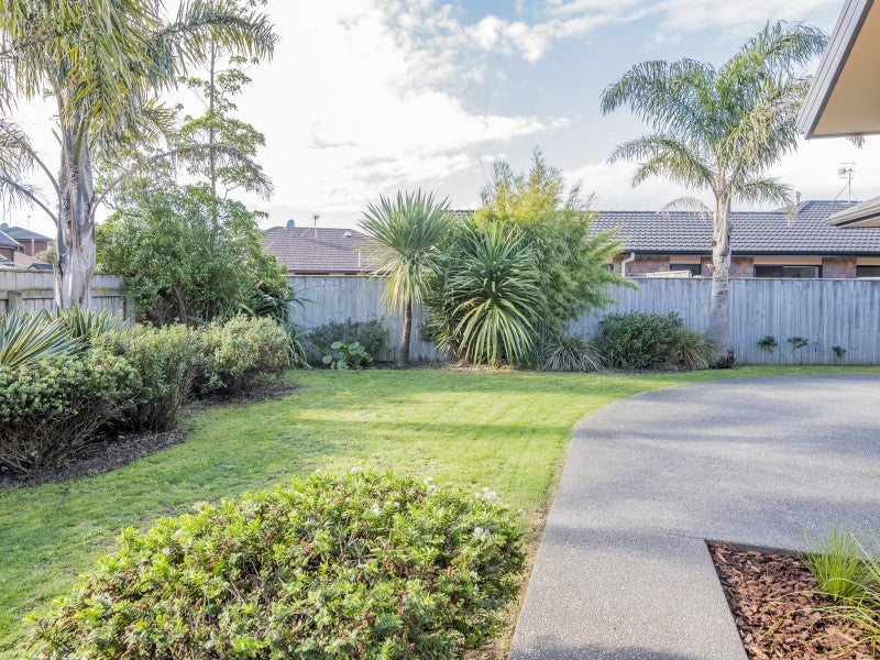 70 Hillcrest RD N, Raumati Beach, Raumati - Carousel 19