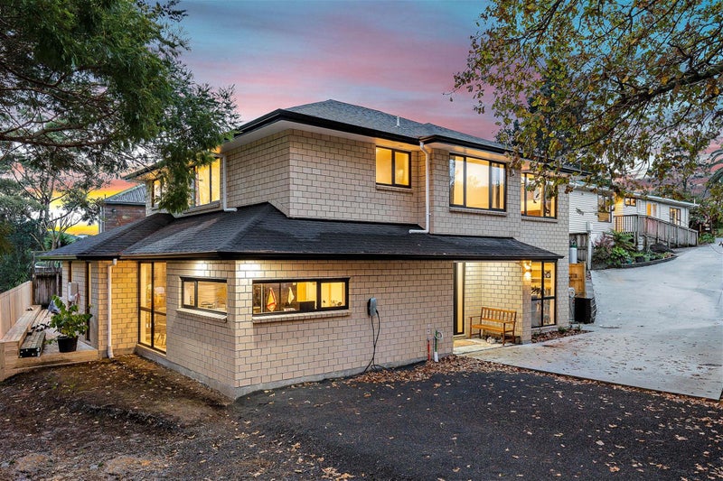 34A Sherwood Avenue, Te Atatu South, Auckland - Carousel 1