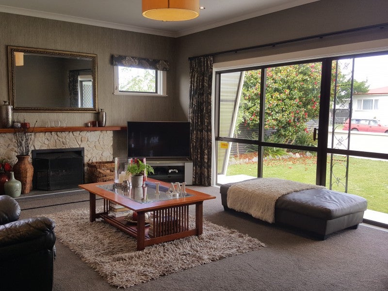 1 George Street, Mangapapa, Gisborne - Carousel 2