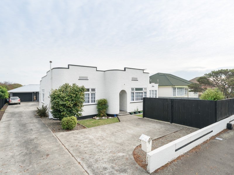 7 Karamu Avenue, Takaro, Palmerston North - Carousel 12