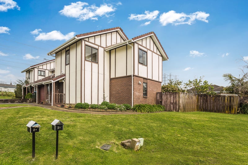 2C Mountain View Mews, Mount Wellington, Auckland - Carousel 1