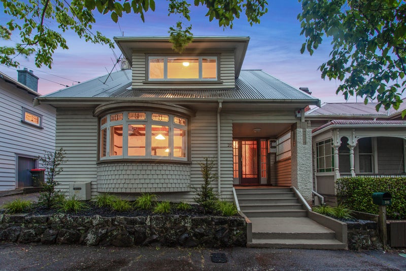 20 Parkfield Terrace, Grafton, Auckland - Carousel 1