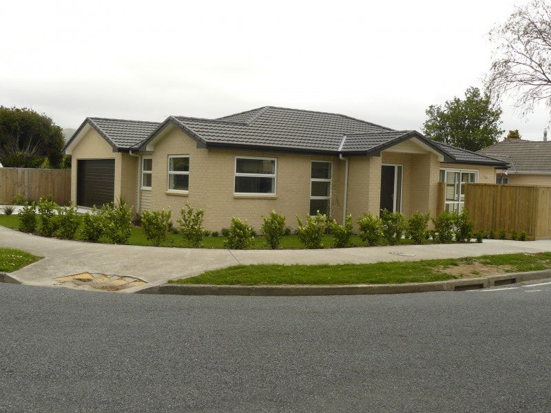 45 Tennyson Street, Trentham, Upper Hutt - Carousel 2