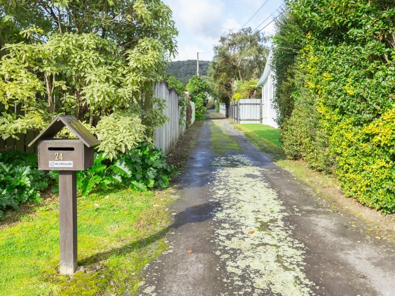 24 Marlborough Street, Silverstream, Upper Hutt - Carousel 25