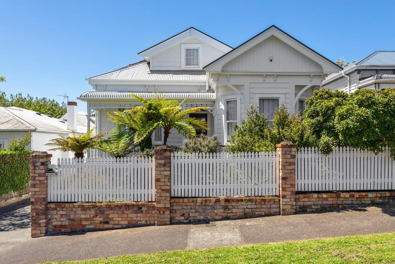 9 Stanmore Road, Grey Lynn, Auckland - Carousel 1