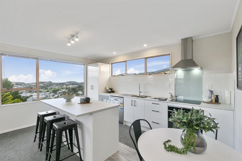 15A Lenox Grove, Johnsonville, Wellington - Carousel 1