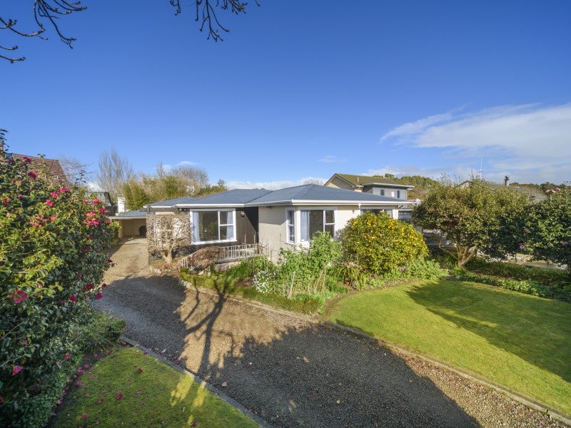 114 Buick Crescent, Awapuni, Palmerston North - Carousel 1