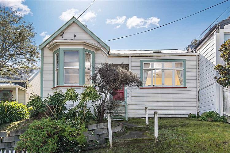 115 Mein Street, Newtown, Wellington - Carousel 1
