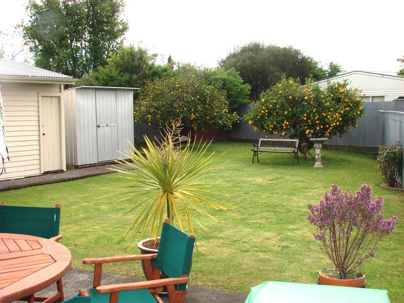 12 Kettle Avenue, Awapuni, Palmerston North - Carousel 11