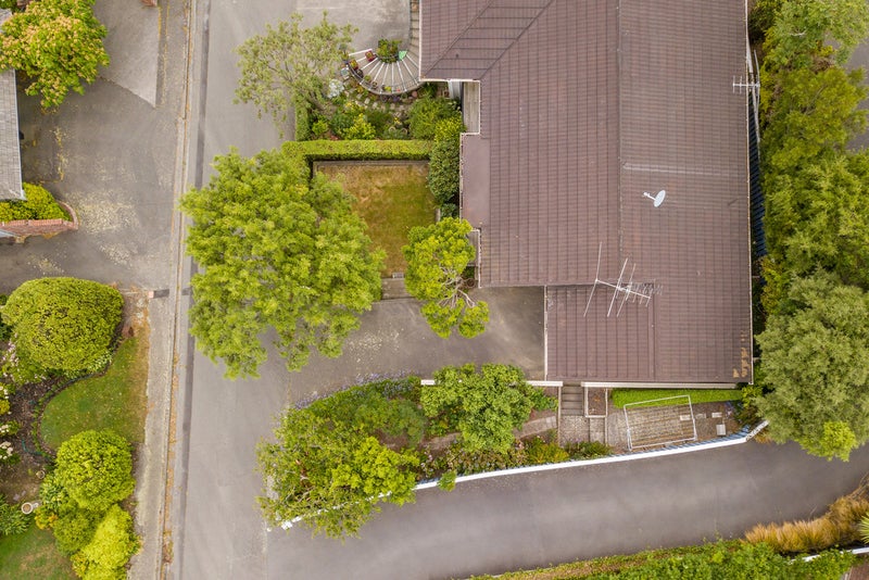 1/7 Patchett Place, Cashmere, Christchurch - Carousel 19