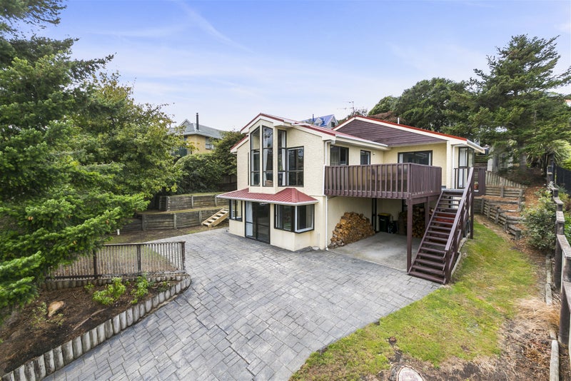 19 Brugh Place, Waverley, Dunedin - Carousel 1