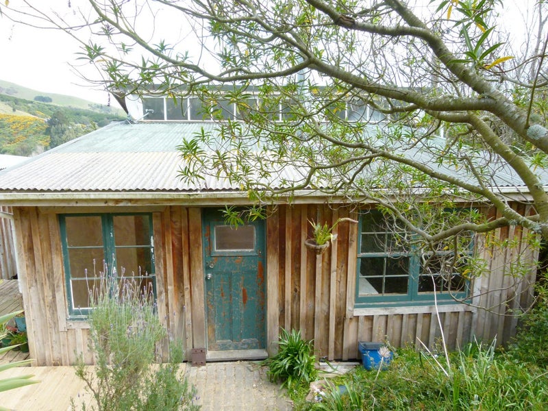 70 Oxley Crescent, Broad Bay, Dunedin - Carousel 1