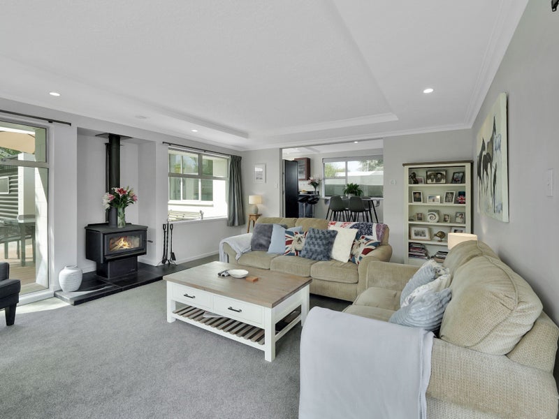 6 Freebairn Street, Redwood, Christchurch - Carousel 2