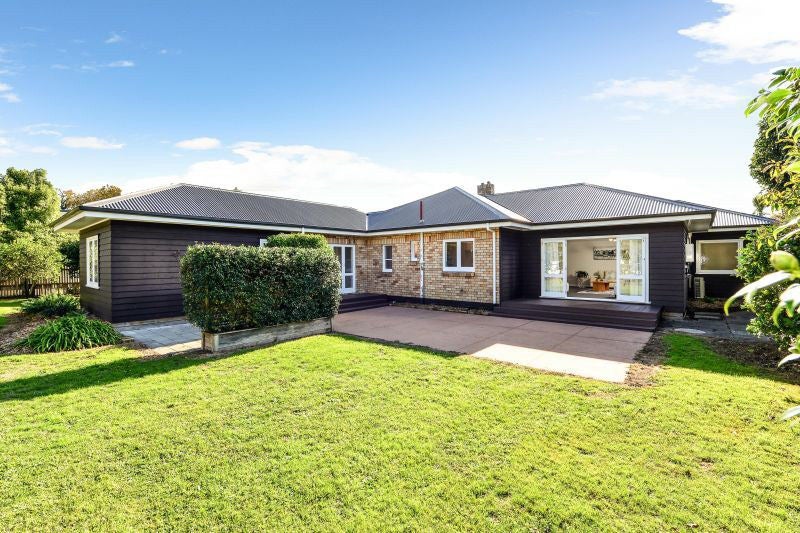 202 Grey Street, Hamilton East, Hamilton - Carousel 3