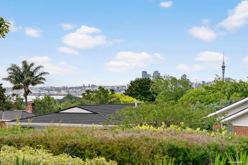 23 James Evans Drive, Northcote, Auckland - Carousel 2