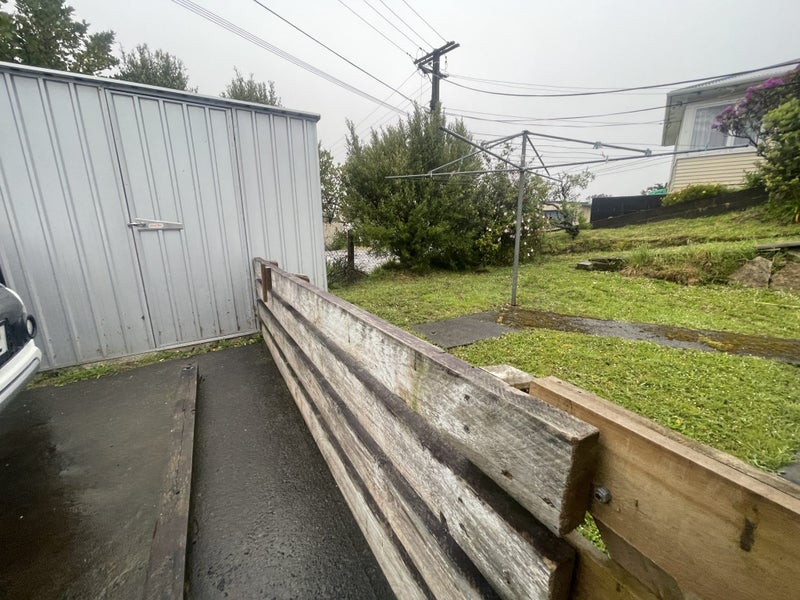 42B Black Rock Road, Newlands, Wellington - Carousel 10