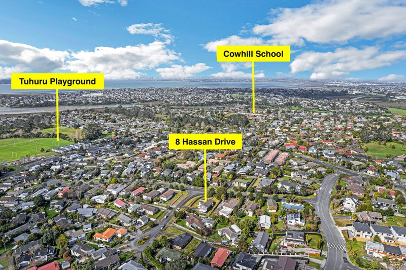 8 Hassan Drive, Massey, Auckland - Carousel 23