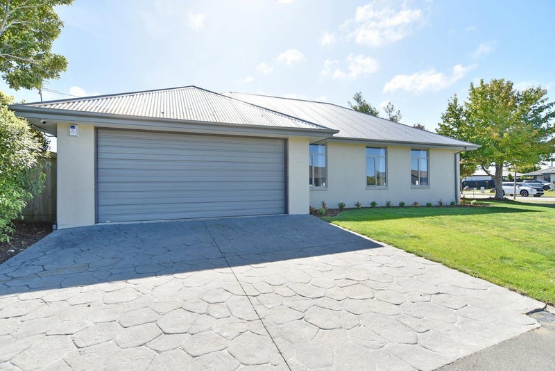 3 Puhara Avenue, Parklands, Christchurch - Carousel 2