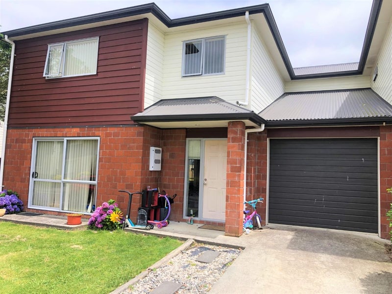 29 Gordon Davies Lane, Huntington, Hamilton - Carousel 1