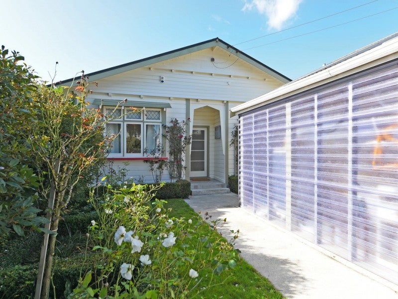 140 Cuba Street, Petone, Lower Hutt - Carousel 2