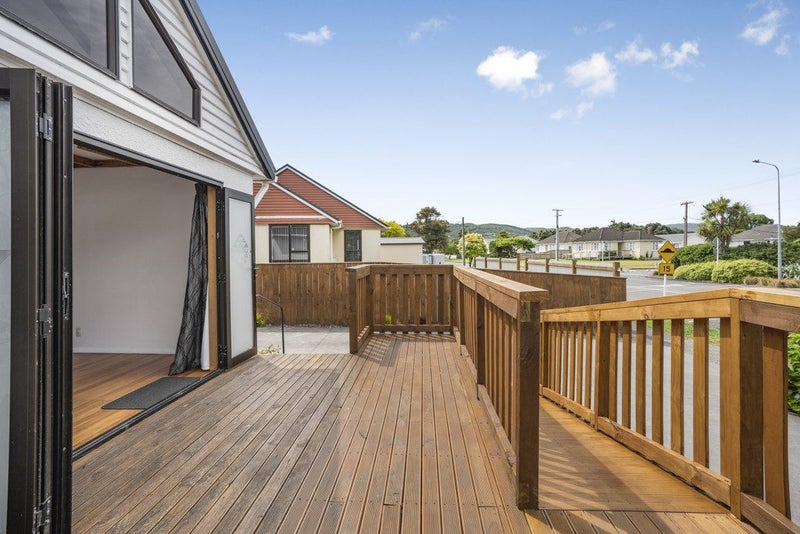 56 Guthrie Street, Waterloo, Lower Hutt - Carousel 2