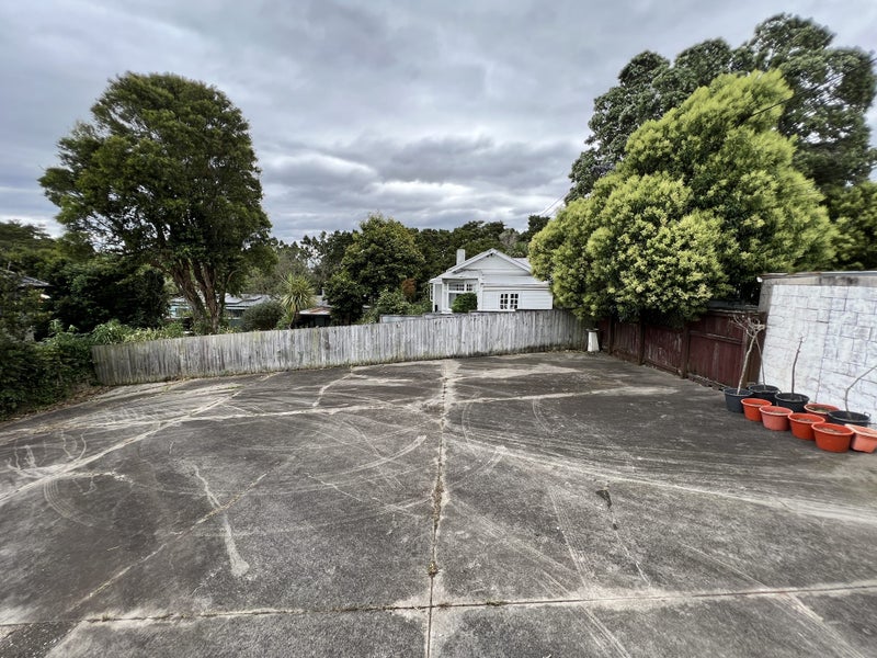 226 Onewa Road, Birkenhead, Auckland - Carousel 12