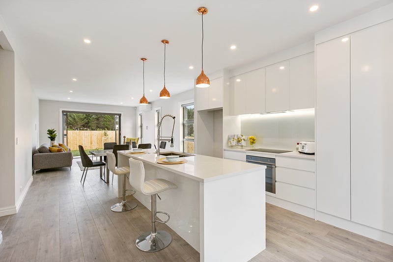 9 Quarters Lane, Beachlands, Auckland - Carousel 1