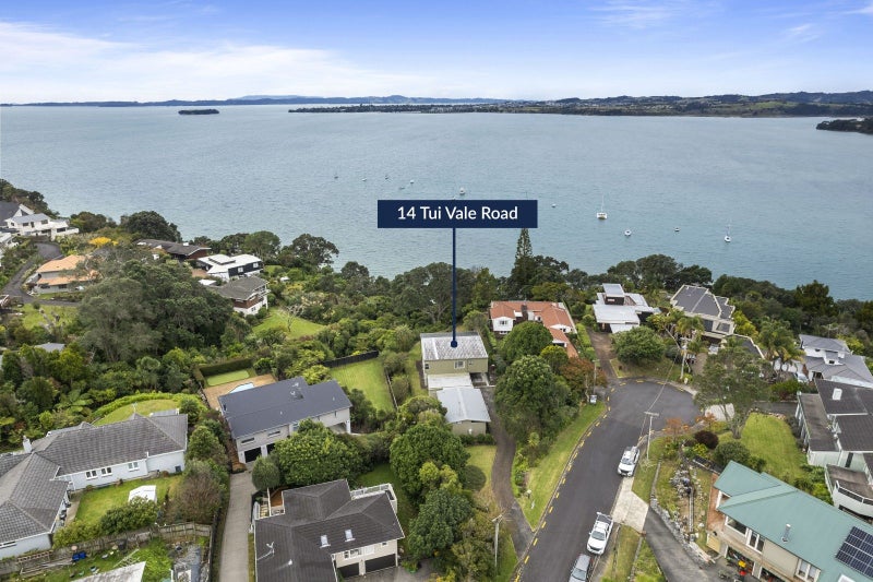 14 Tui Vale Road, Shelly Park, Auckland - Carousel 30