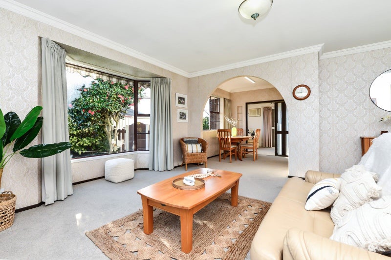 16 Cattanach Street, St Andrews, Hamilton - Carousel 2