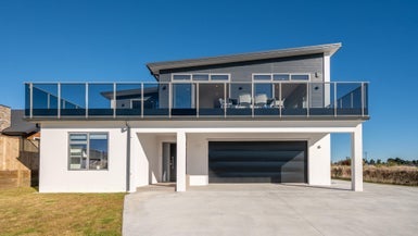 30 Wai Terrace, Wharewaka, Taupo - Carousel 1