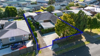 22 Woburn Street, Mangere East, Auckland - Carousel 1
